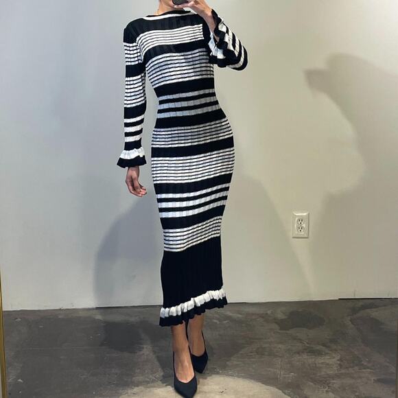 Black and White Knitted Striped Maxi Dress S - Picture 1 of 5